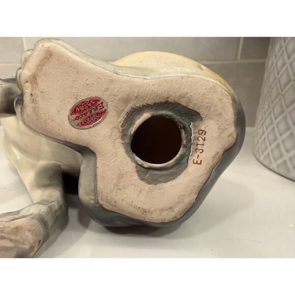 Vintage Beagle Dog Figurine Collectible Statue - Picture 9 of 9